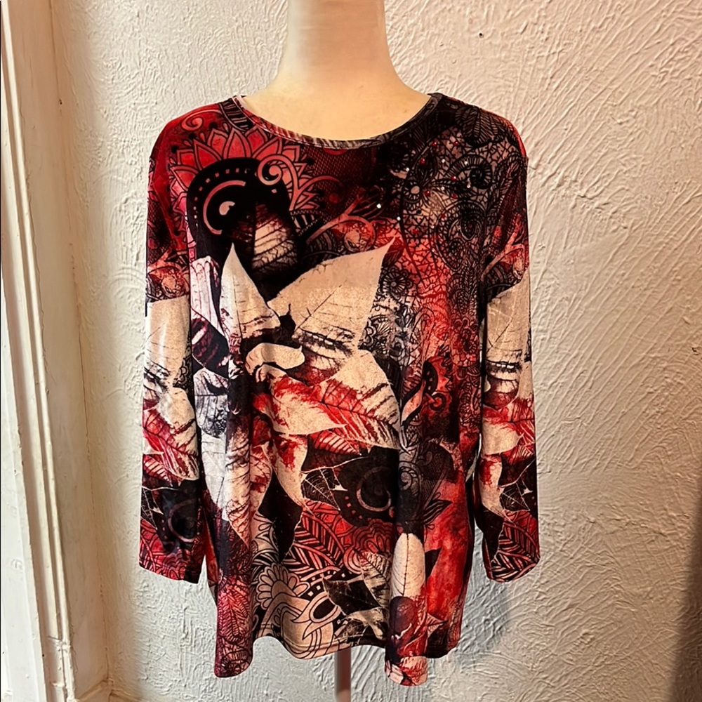 Breckenridge Red and Black Graphic Long Sleeve Blouse